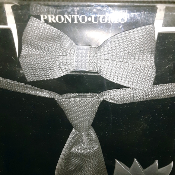 Pronto Uomo Boxed gift set Tie, Bowtie & faux pocket hankie - Picture 11 of 15